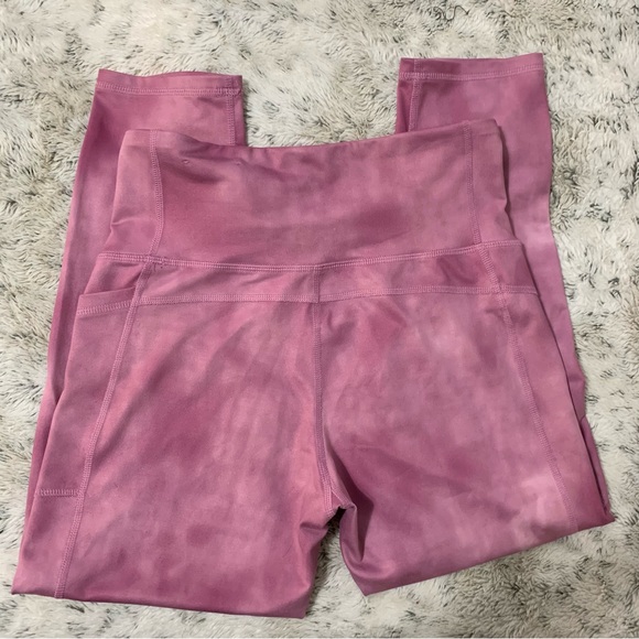 NWOT Women’s Champion Fuchsia Pink Tye-Dye High Waist Cropped Athletic Leggings - Picture 5 of 6